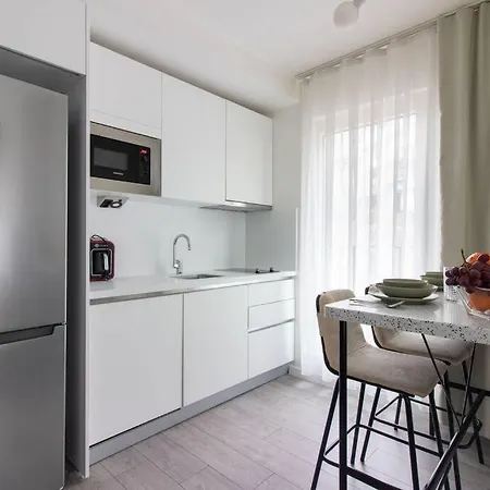 Luminous Modern 1br Flat W Parking #24 Διαμέρισμα *