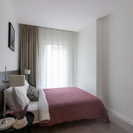 Luminous Modern 1br Flat W Parking #24 Apartment Istanbul
